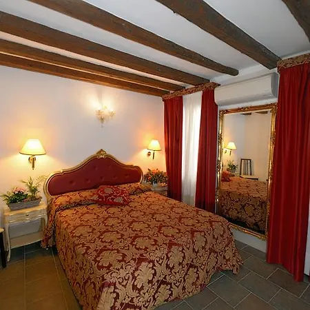 Casa de hóspedes Ca' Del Gallo 2*